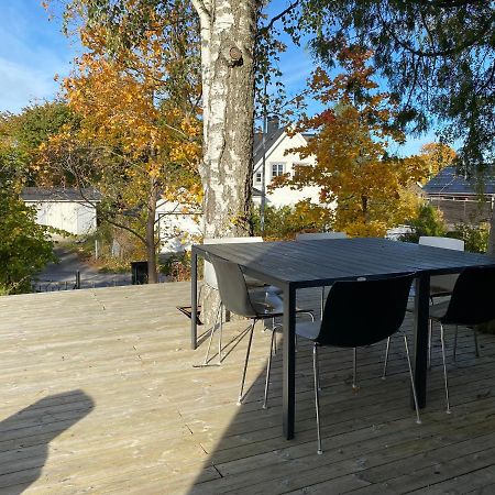Exclusive 2 Level Etage Next To Arlanda-City Metro Стокхолм Екстериор снимка